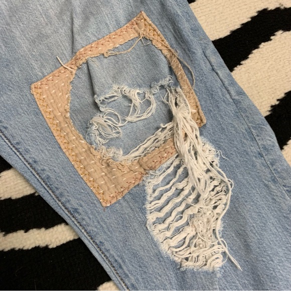 Levi's 501 CT Custom Tapered Button Fly Jeans Blue Patched Embroidered Knee 29 - Picture 3 of 11